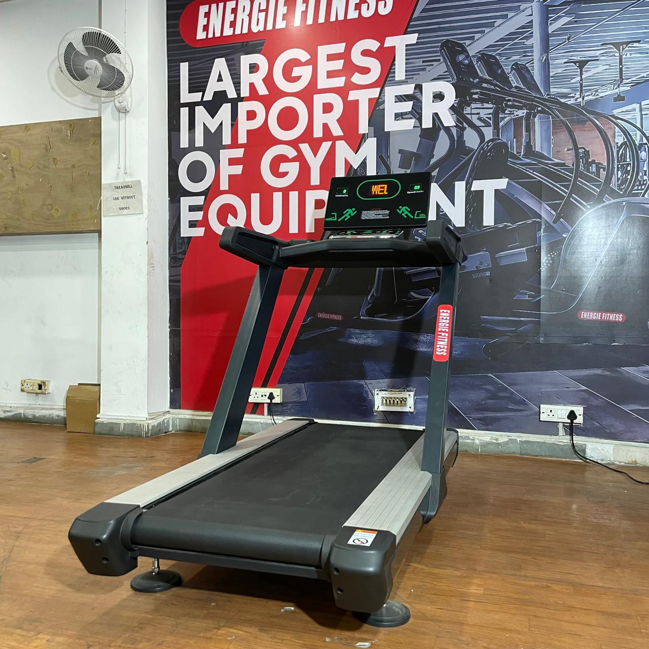 Luxury Commercial Treadmill ECT-104